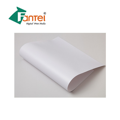 260Gsm PVC Zewnętrzne materiały reklamowe Laminowanie na gorąco Błyszczące