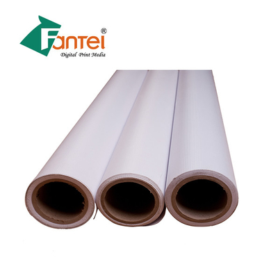 Banery zewnętrzne z laminowanego na zimno PVC 240gsm 50m Dobra gładkość