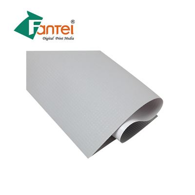 13 uncji 500DX500D Zewnętrzny baner PVC Szary tył z nadrukiem cyfrowym Baner
